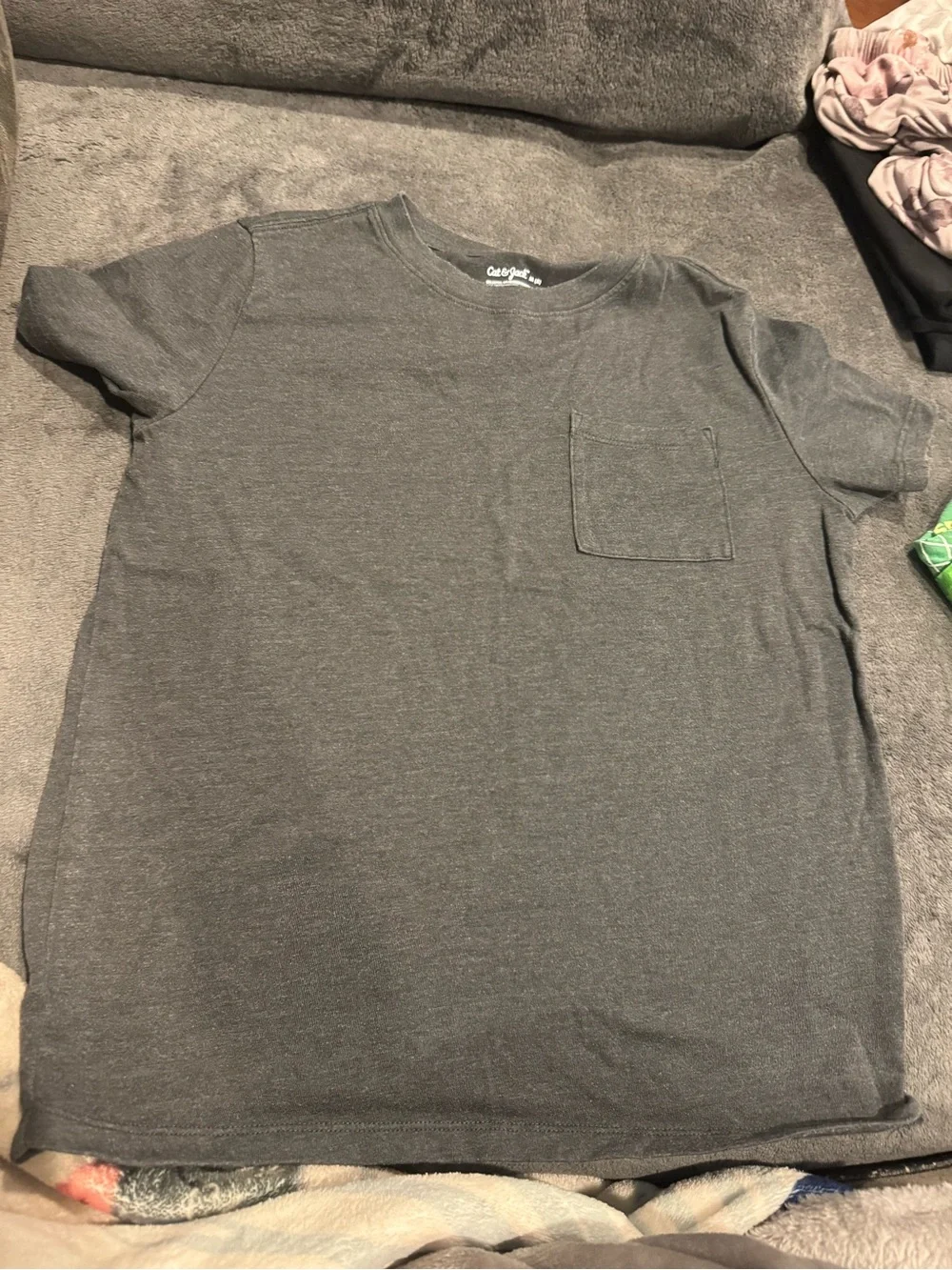 Cat & Jack Gray Short Sleeve Pocket Tee